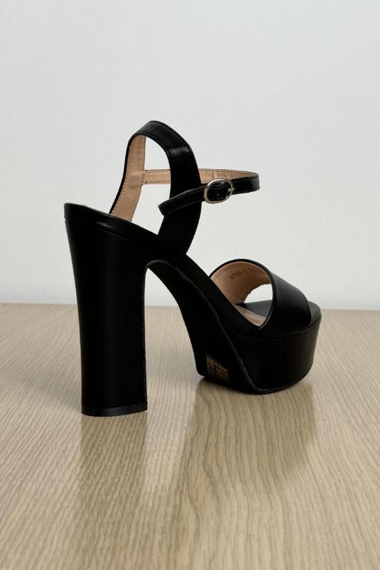 Black platform sandal