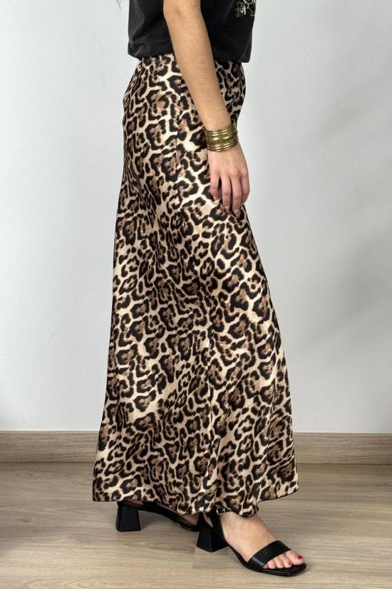 Leopard print long skirt