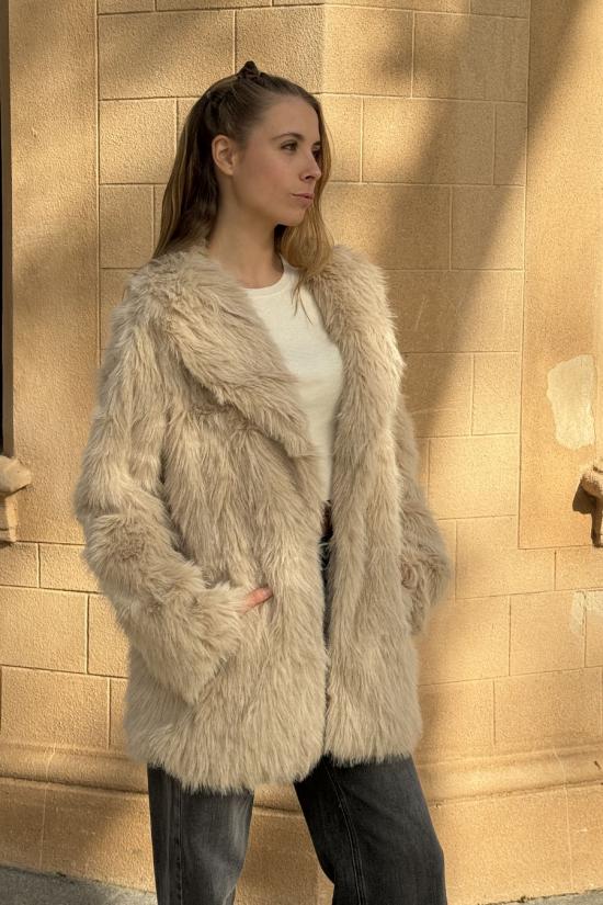 Beige fur effect coat