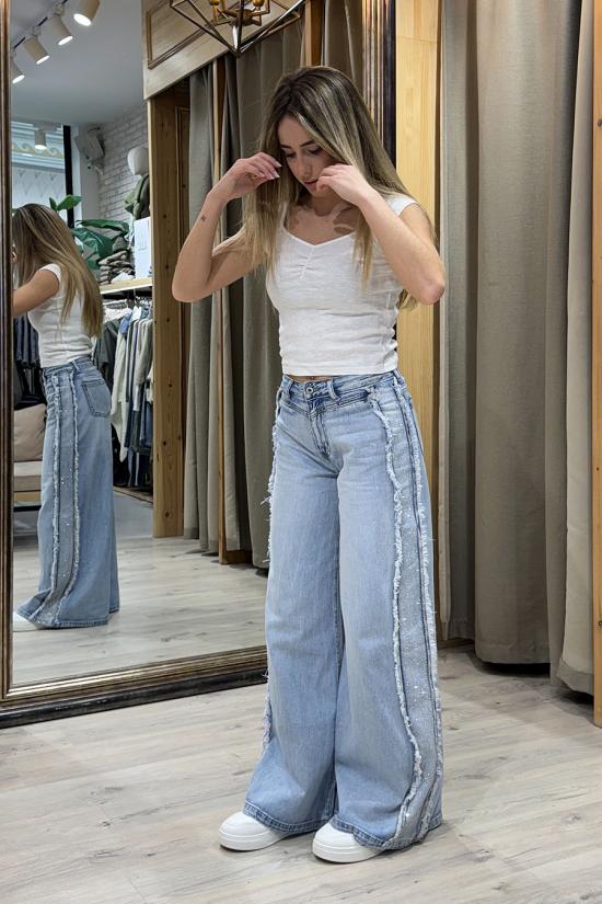 Jeans super wide leg...