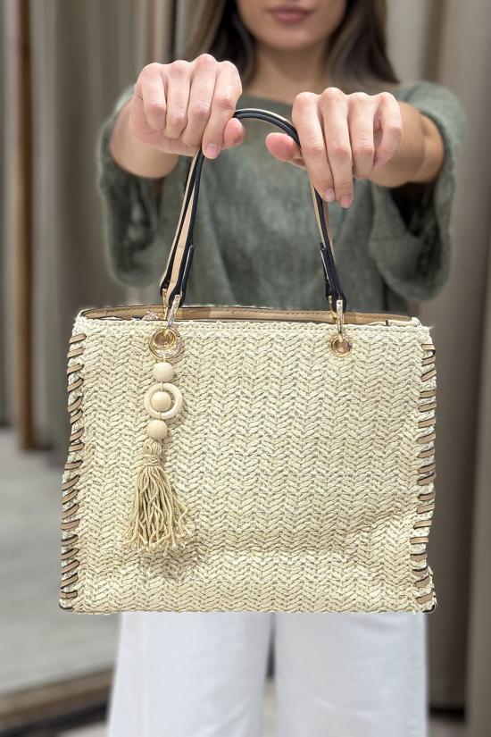 Small beige raffia bag