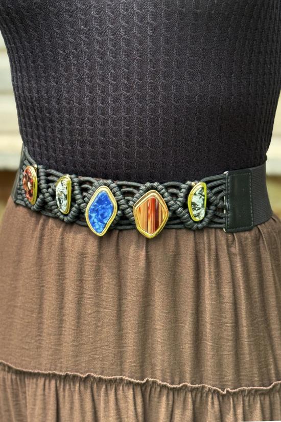 Cintur&oacute;n el&aacute;stico piedras irregulares negro