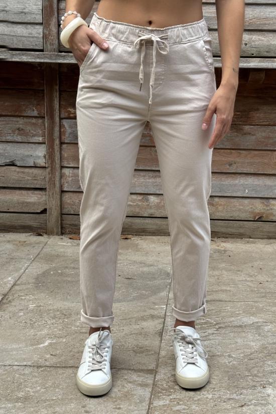 Pantal&oacute;n jogger beige