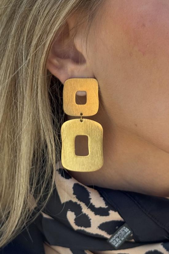 Pendientes doble cuadrado dorado