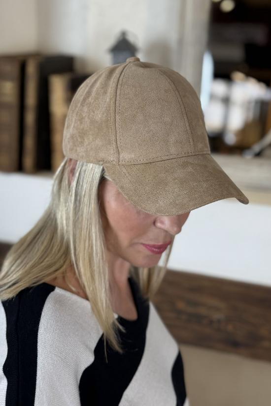 Gorra antelina beige