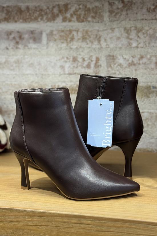 Botines tac&oacute;n kitten marr&oacute;n