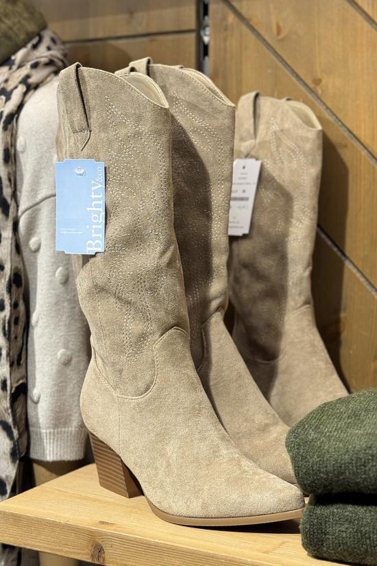 Bota campera beige